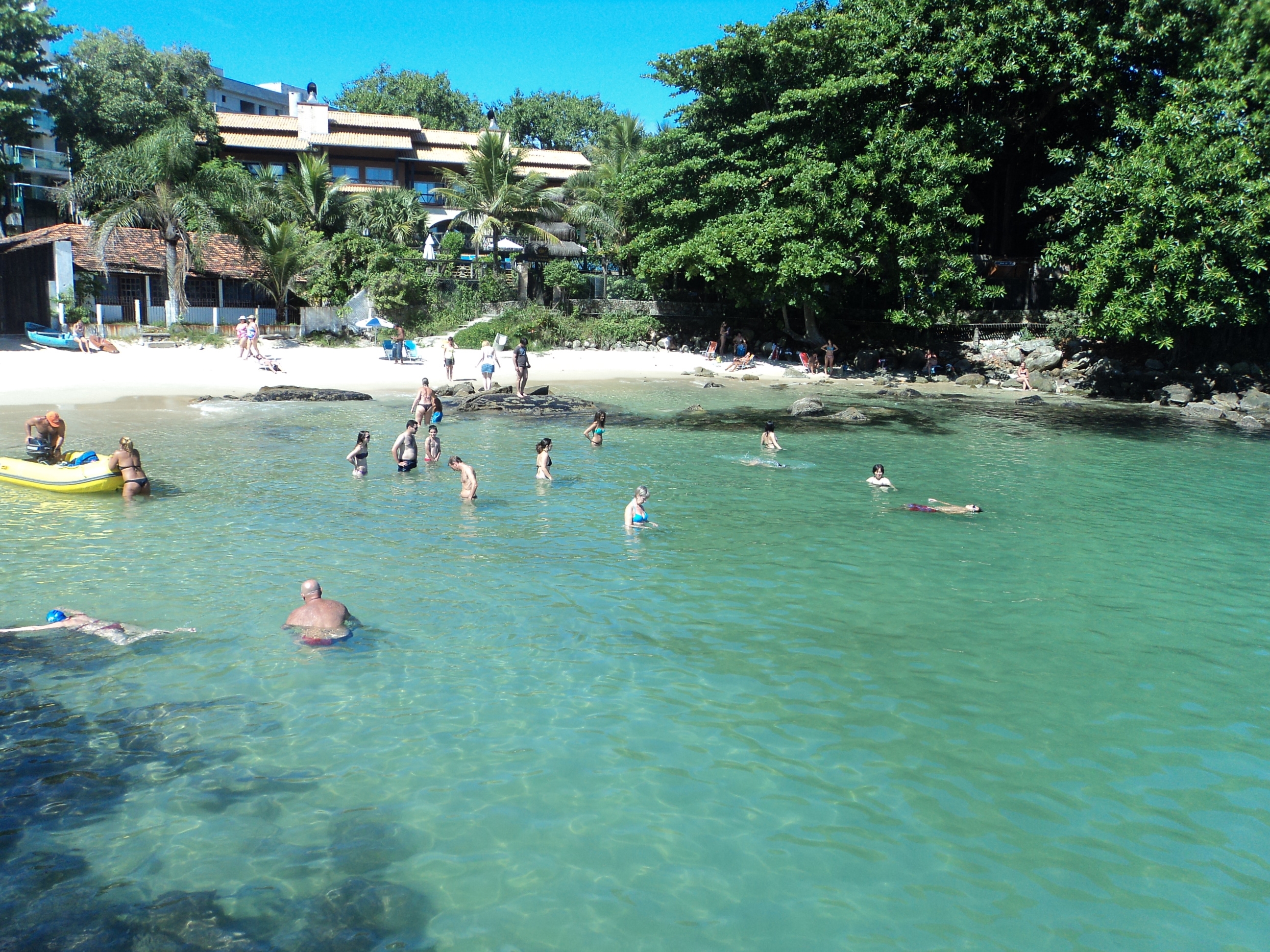 Praias de Bombinhas - SC - Prainha