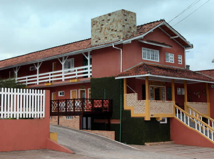 Hotel Acoriano - Penha - SC - Hotel Próximo ao Parque Beto Carrero