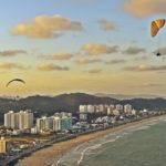 Praia Brava: beleza e badalação entre Balneário Camboriú e Itajaí