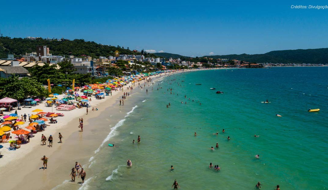 O que não pode em Bombinhas? Regras das praias que todo turista precisa saber