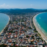 Morro do Macaco em Bombinhas SC